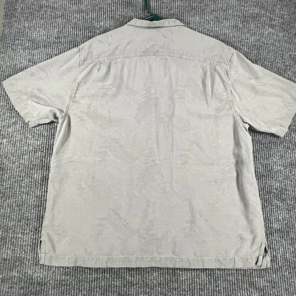 Tommy Bahama Shirt Mens XL Extra Large Gray Short Sleeve Button Up Original Fit